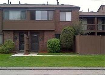 1st image of 89 Rosewood Dr