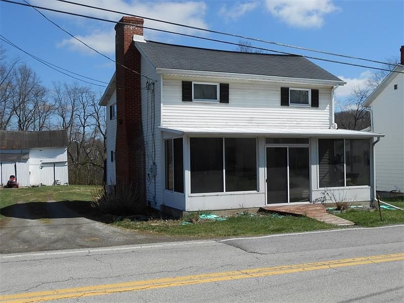 1st image of 585 Lone Pine Rd