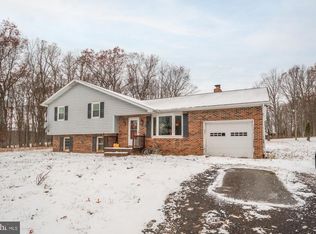 141 Truesdale Rd, Oakland, MD 21550