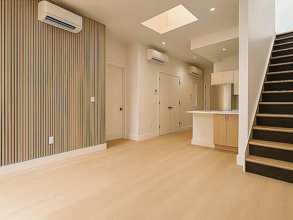 4th image of 375 Bushwick Ave #4B