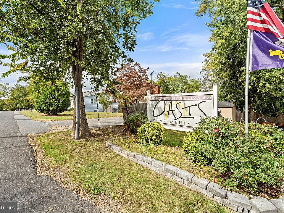 415 Hamilton Ave