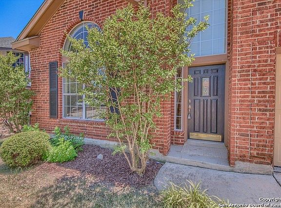 2nd image of 7408 Tall Cedar