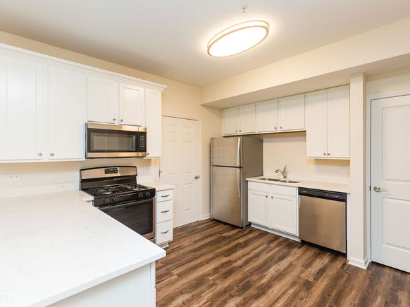 Eastbanks of Lake Zurich | 40-60 W Main St, Lake Zurich, IL