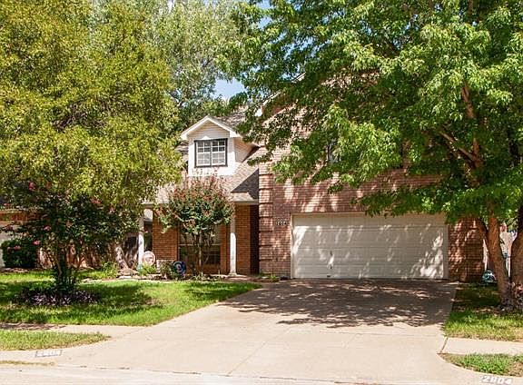 2nd image of 2604 Juniper Dr