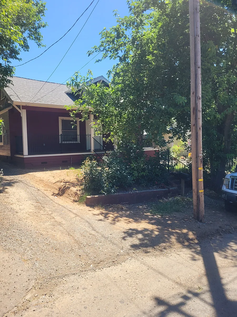 Building Photo - 2843 Montgomery St
