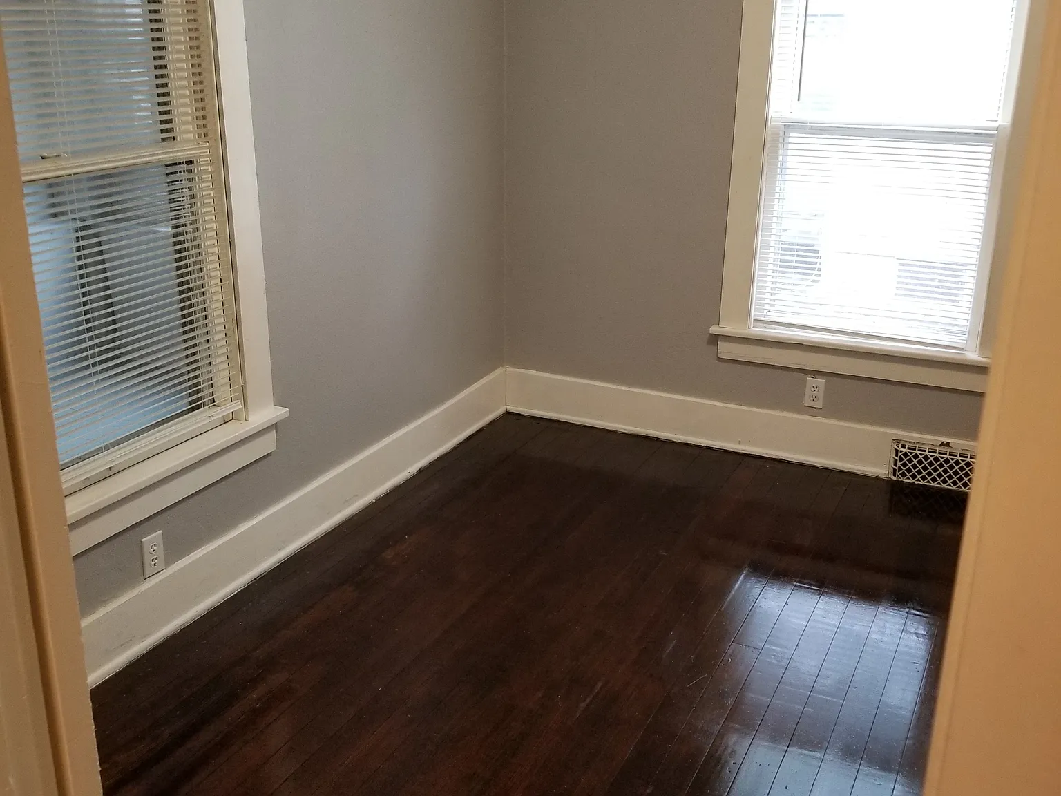 2 bed, 856 sqft, $1,200 — Photo 4