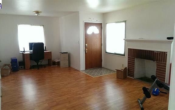 2nd image of 589 Mardie St