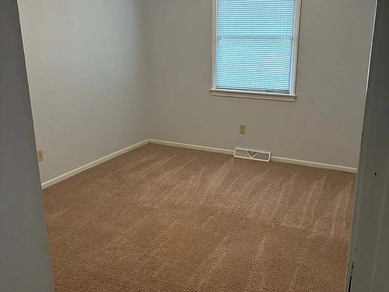 1823 Cedar Ridge Rd — Photo 11