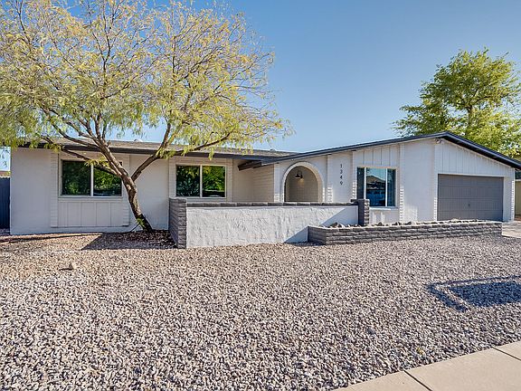 2nd image of 1349 W Los Lagos Vis