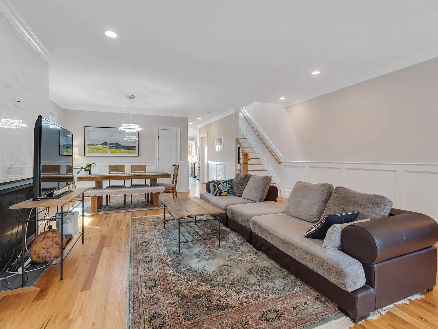 4 bed, 3.5 bath, $6,300 — Photo 3