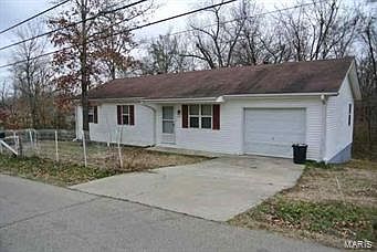 1st image of 326 E Davis St