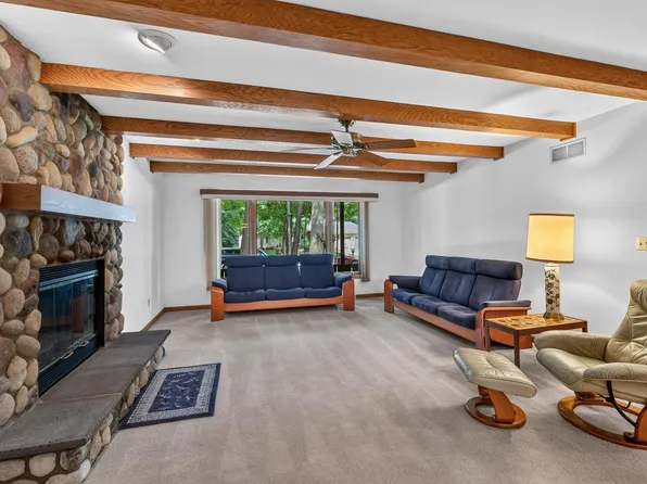 S70W16663 Hedgewood DRIVE, Muskego, WI 53150