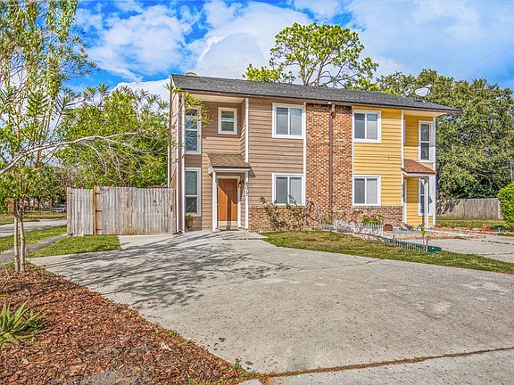 2nd image of 4317 Pathwood Way