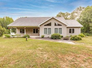 5664 Town Line Rd, Duluth, MN 55803