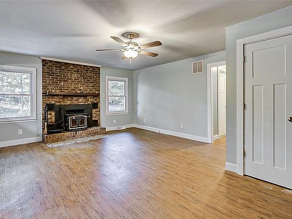 4th image of 5424 Graystone Ct