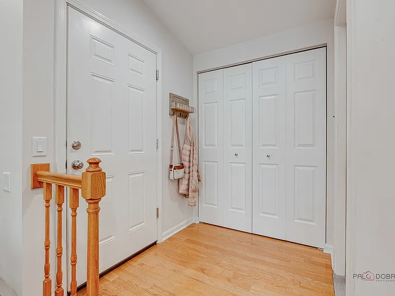 1254 Streamwood Ln #1254 — Photo 4