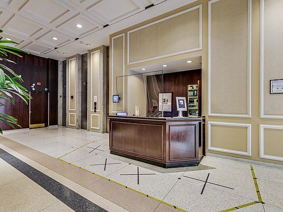 5th image of 777 N Michigan Ave APT 3104
