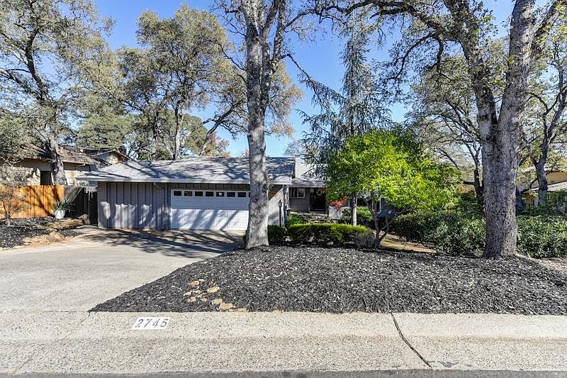1st image of 2745 King Richard Dr