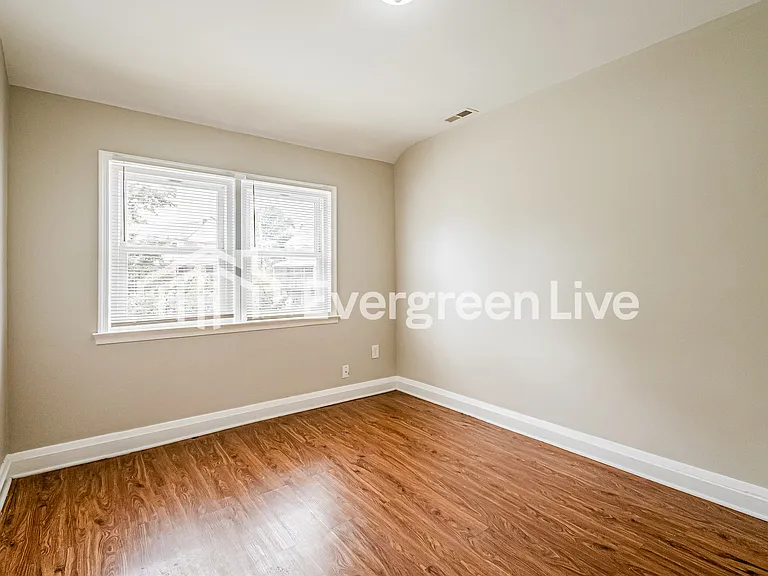 8654 Black Oak Rd — Photo 10