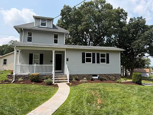 521 Wood St Photo 1