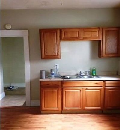 3rd image of 12808 Soika Ave
