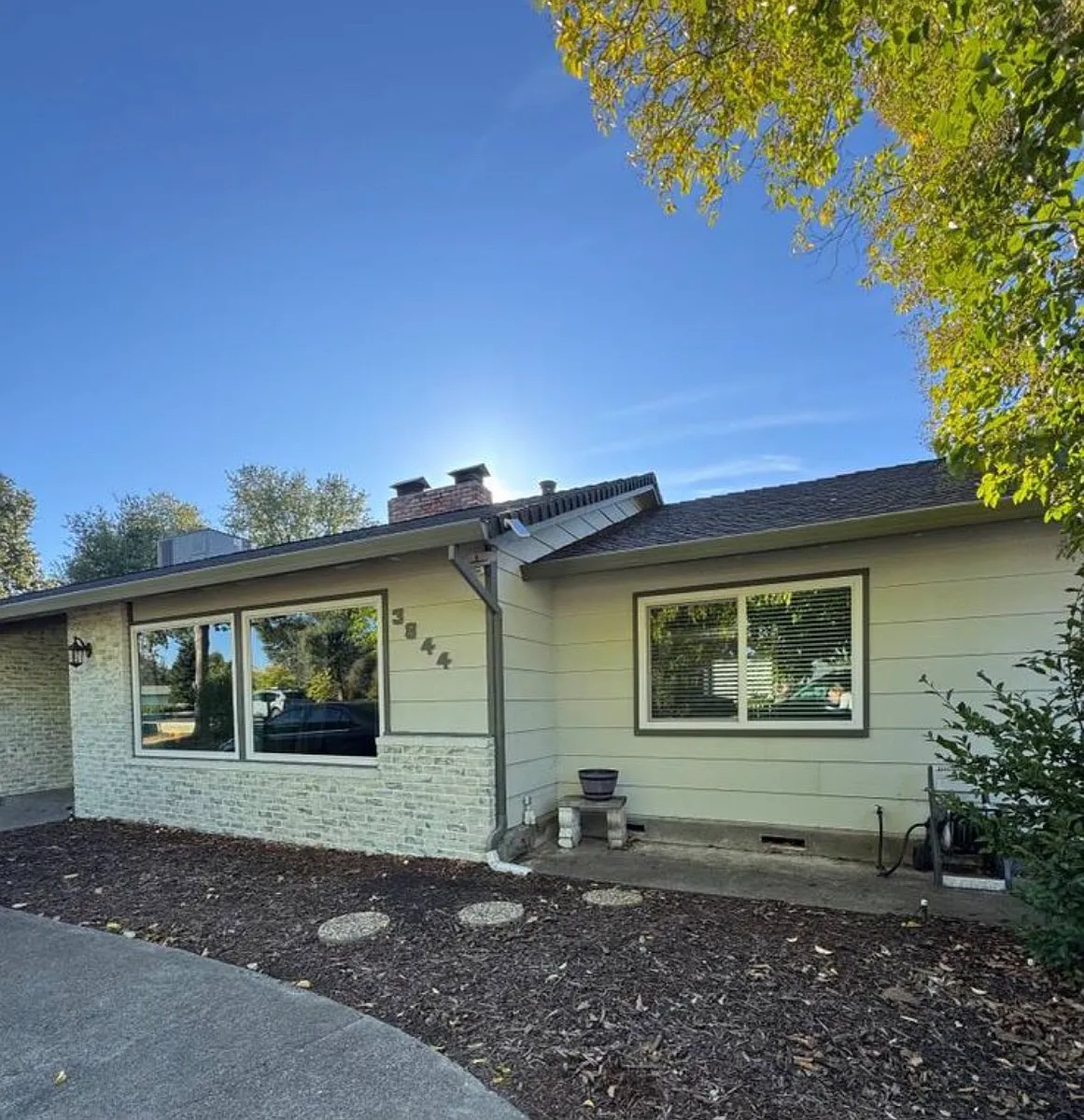 Building Photo - 3844 Bechelli Ln