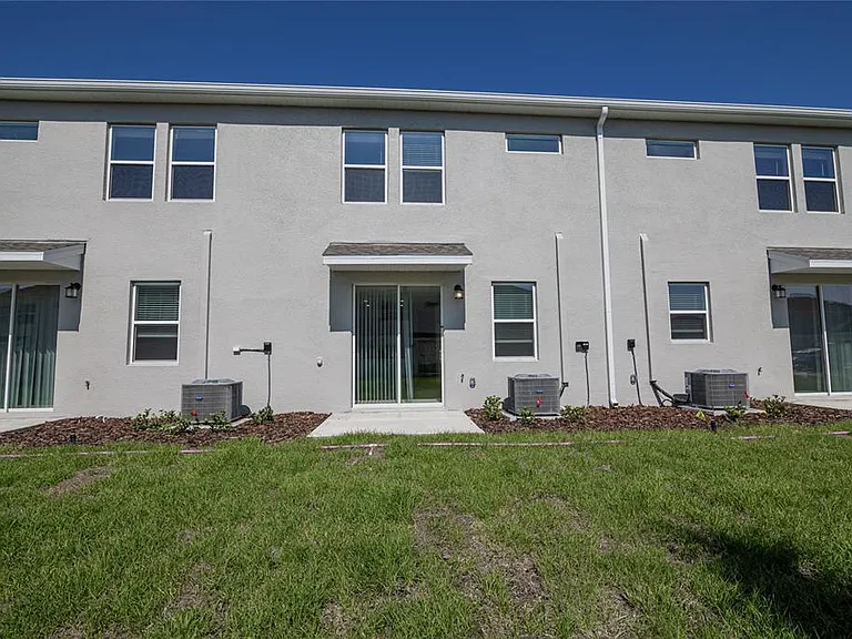 2642 Runners Cir — Photo 50