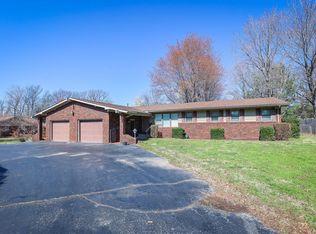 5437/5439 Tuck Rd, Paducah, KY 42001