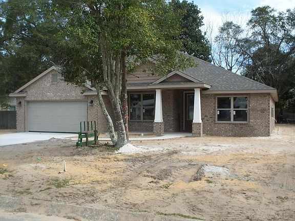 2nd image of 381 Gardner Dr NE