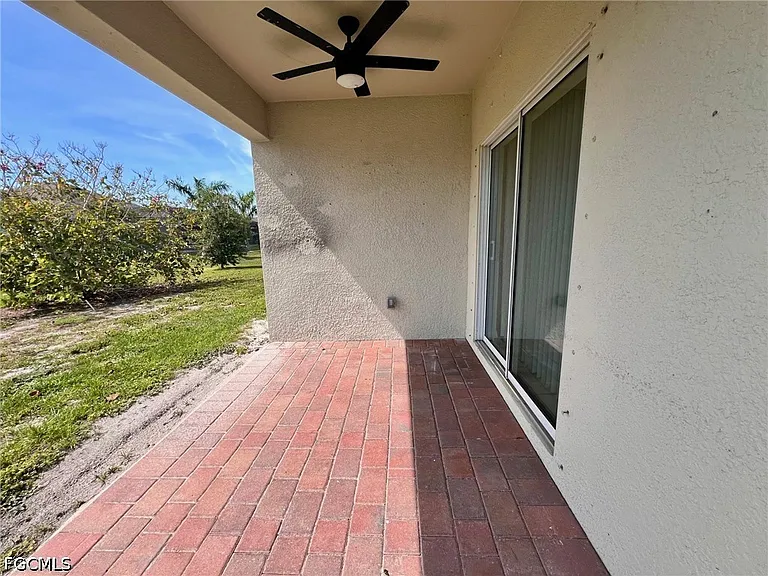 212 SW 25th Ave — Photo 18