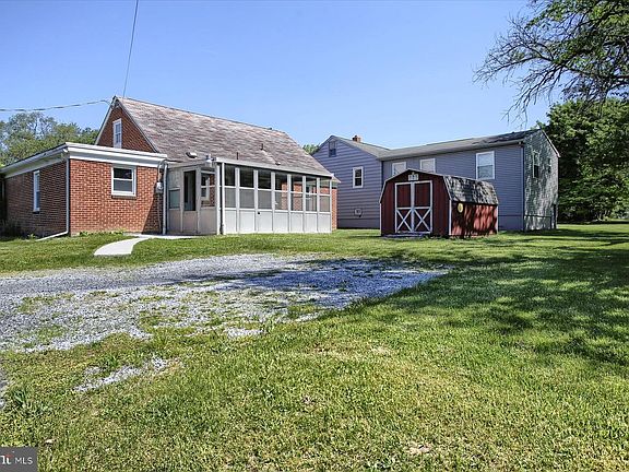 4th image of 4801 Count St
