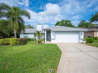 328 Sterling Dr, Winter Haven, FL 33884