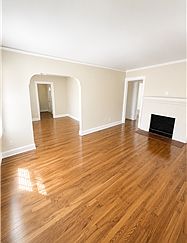 5th image of 1333 E 35th St