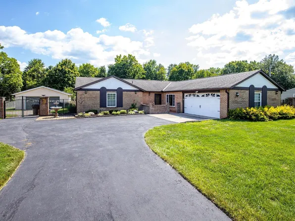 6216 Vineyard Trl, Amelia, OH 45102
