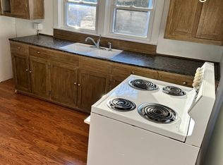 202 W 8th St, Benton, KY 42025