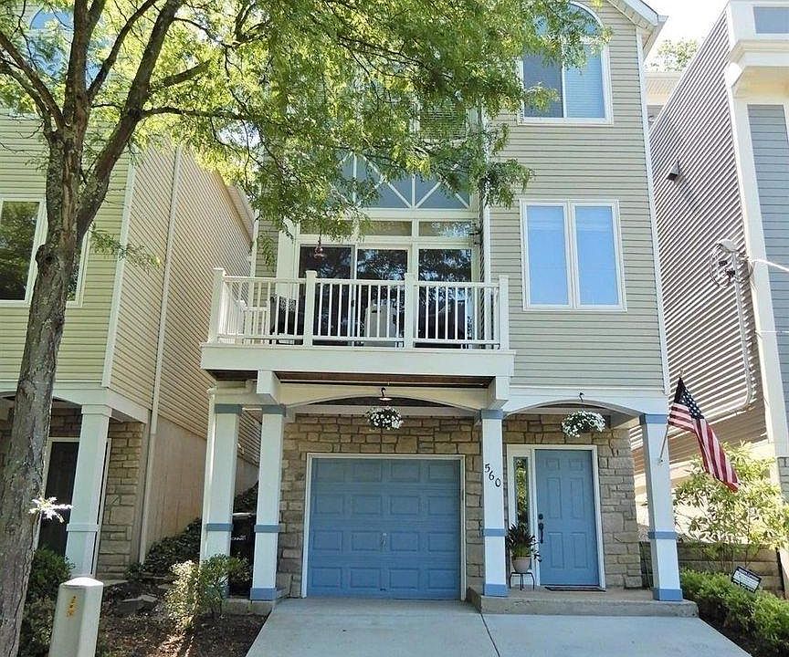 1st image of 560 Empress Ave