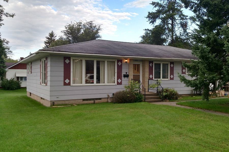 1st image of 636 E Sagola Ave