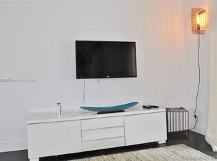 61 Collins Ave #420, Miami Beach, FL 33139