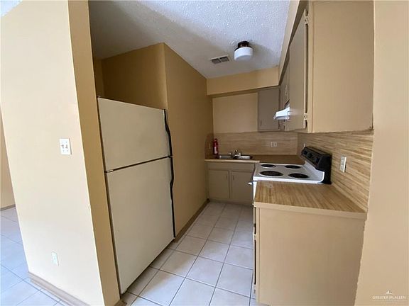 4th image of 3617 N 22nd St
