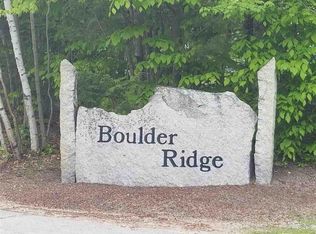 28 Boulder Ridge Rd, Hales Location, NH 03860