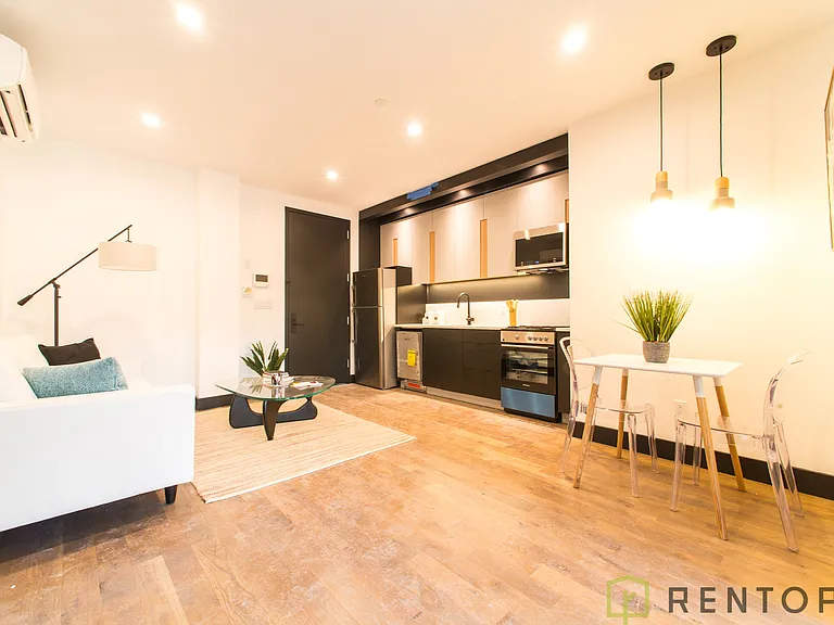 832 Lexington Ave #5E — Photo 2