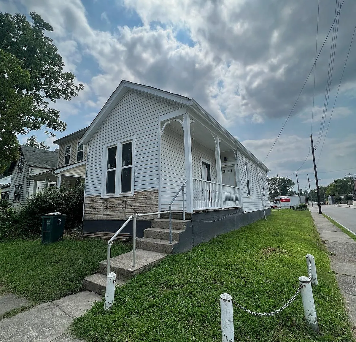 1 bed, 672 sqft, $1,100 — Photo 1