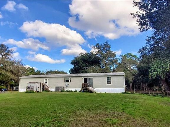 2nd image of 420 River Oaks Dr