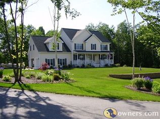 46 Orchards Rd, Wolfeboro, NH 03894