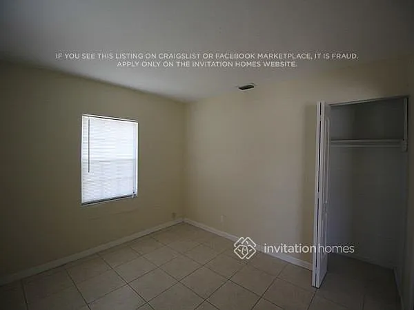 5217 NE 2nd Ave — Photo 8