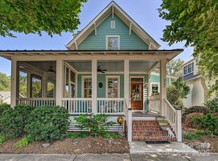 332 Delburg St, Davidson, NC 28036