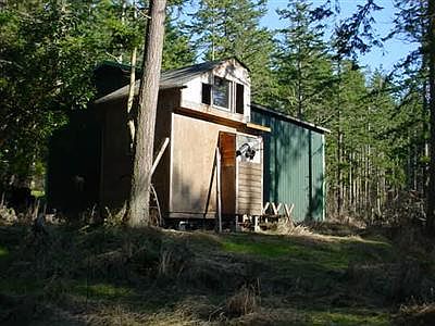 5th image of 239 Elmira St