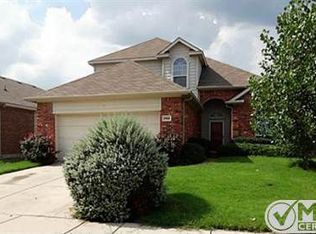9908 Henna Ln, Fort Worth, TX 76108