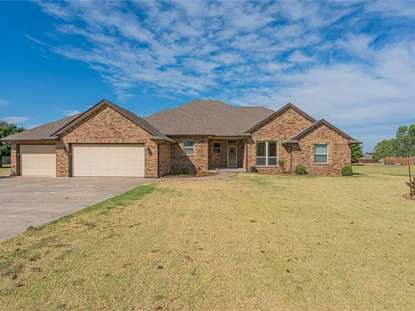 307 Hannah Dr, Tuttle, OK 73089