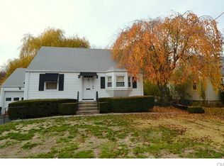 93 Newtown Ave, Norwalk, CT 06851